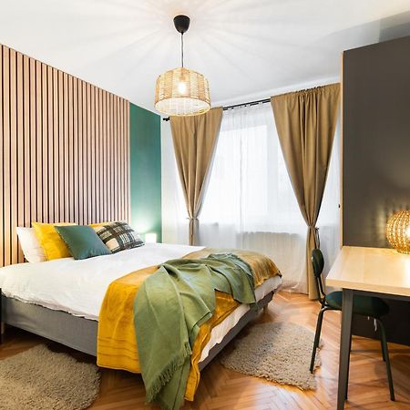 The Cozy Deer Apartment Sinaia Esterno foto