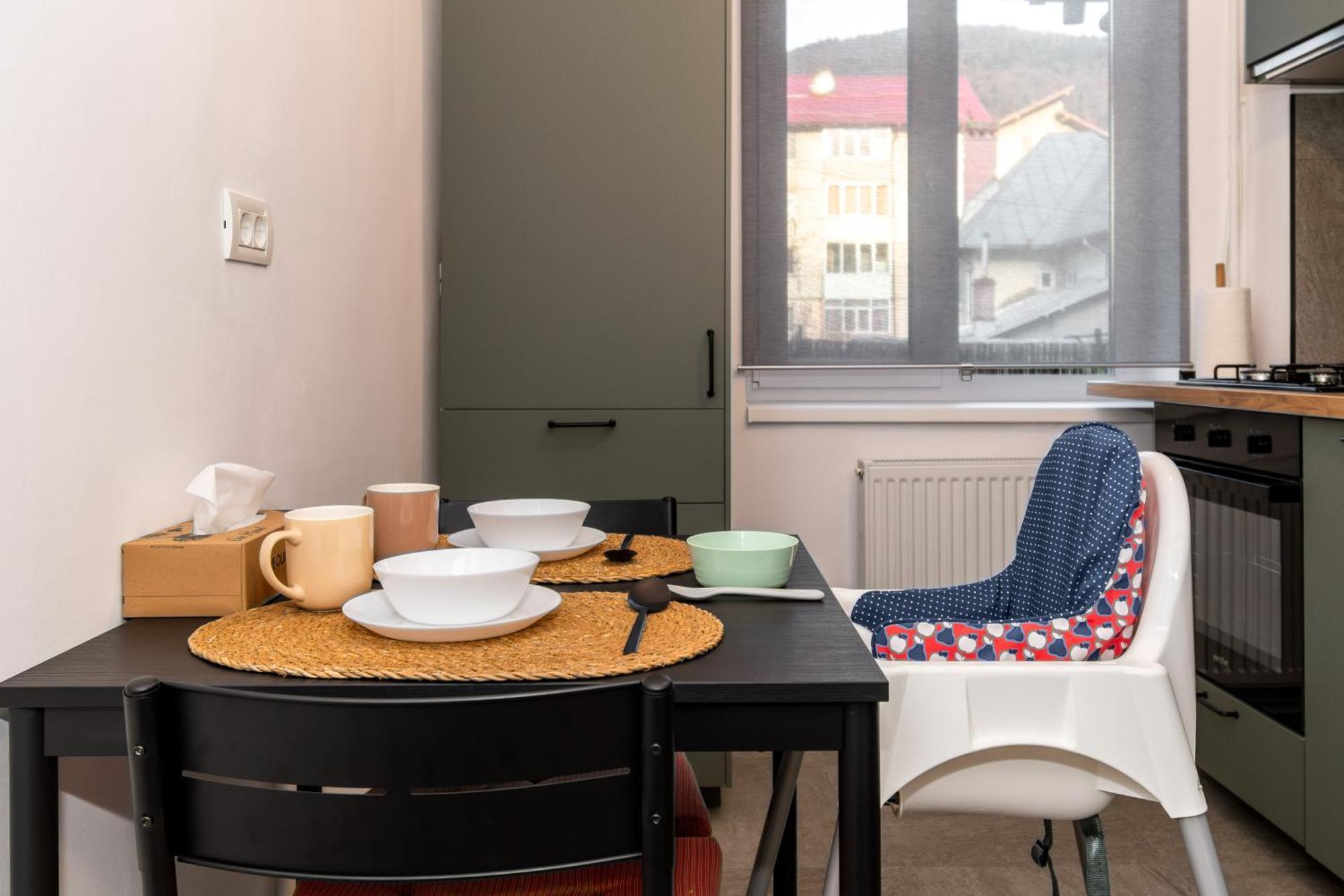 The Cozy Deer Apartment Sinaia Esterno foto